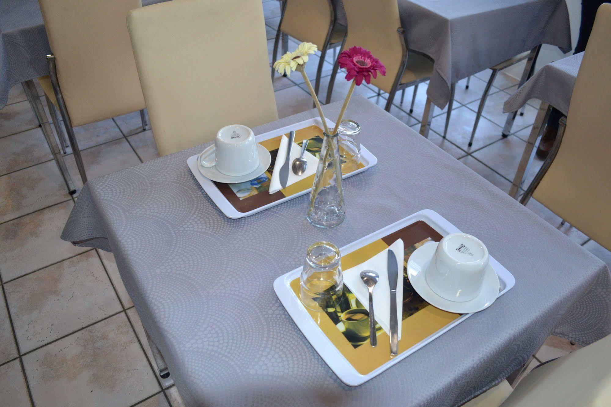 Hotel Agena เบรสต์ ภายนอก รูปภาพ